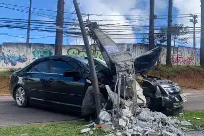 CEA Equatorial alerta para cuidados e riscos de colisões com postes