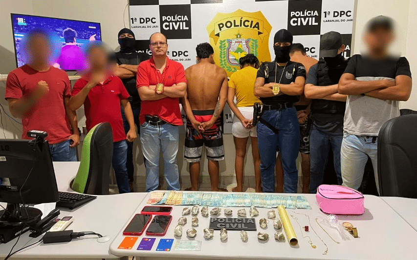 Polícia prende trio com grande quantidade de maconha e dinheiro em Laranjal do Jari