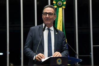 Lucas Barreto consegue aprovação de projeto que federaliza rodovia no Amapá