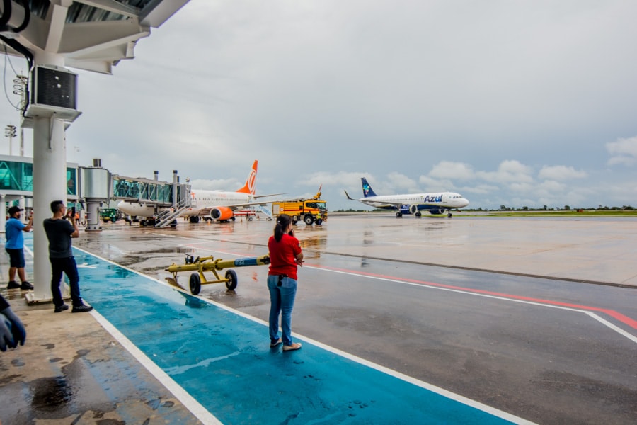 Azul, Gol e Latam são notificadas por descumprimento de descontos em passagens aéreas no Amapá