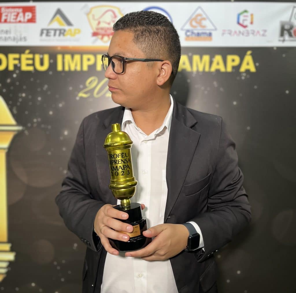 Jornalista Ney Pantaleão recebe Troféu Imprensa Amapá 2023 como destaque no jornalismo