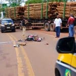 Motoqueiro morre após colidir com caminhão no KM 10 da BR-210, em Macapá