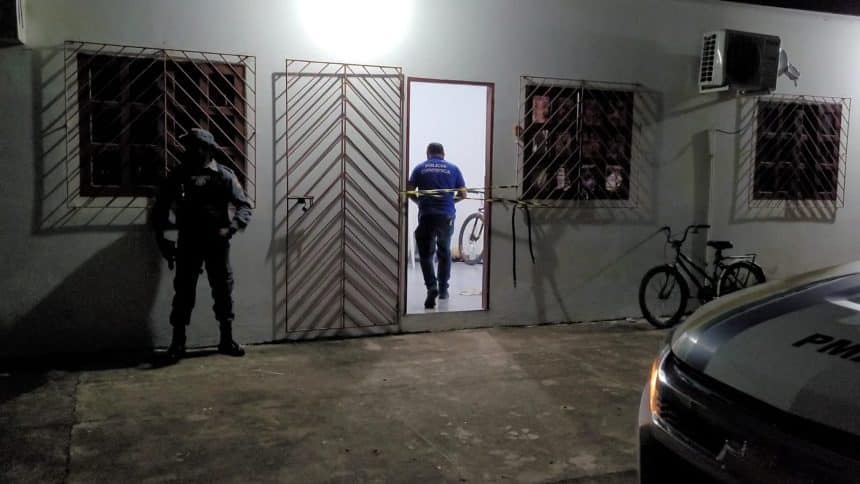 Homem com histórico criminoso é assassinado a tiros em quitinete no bairro Nova União, em Santana