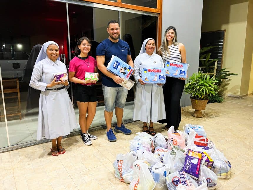 Instituições sociais de Macapá e Santana recebem doações de acadêmicos da Faculdade Estácio