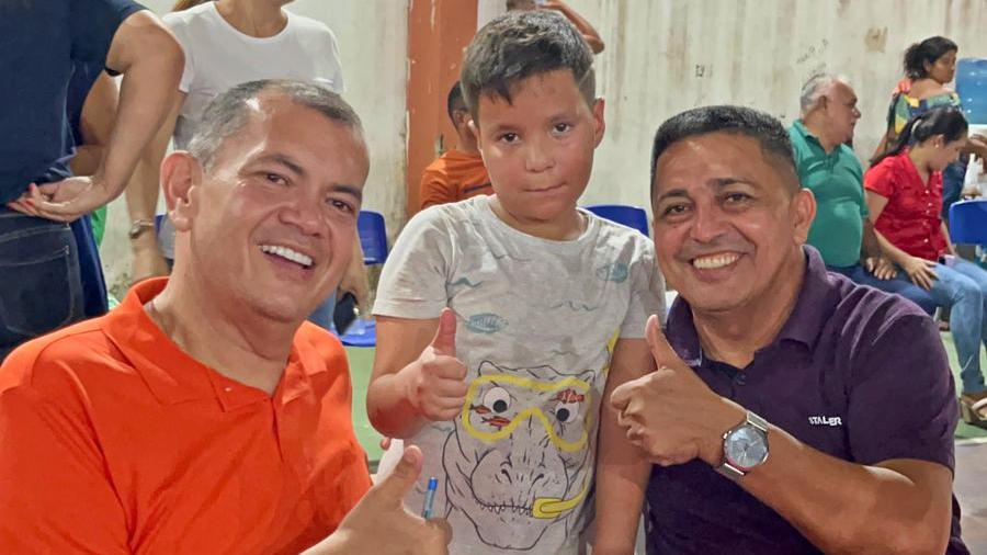Júnior Favacho anuncia investimento de R$ 120 mil para reforma de escola durante ação social em Porto Grande, no AP