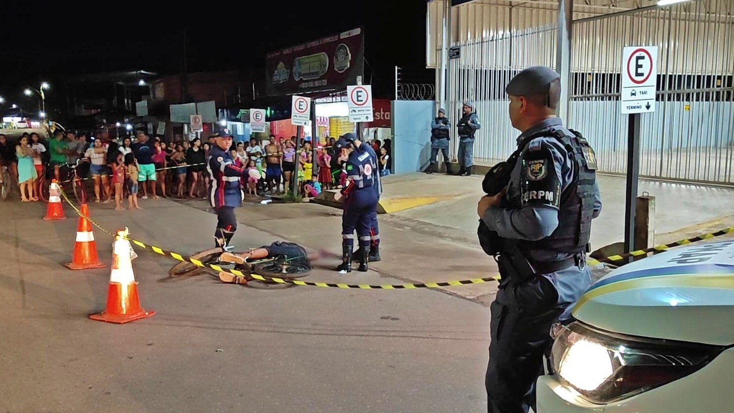 Jovem de 19 anos é assassinado a tiros em possível acerto de contas na Rodovia Salvador Diniz