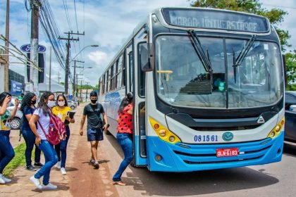 Cadastro e recadastro da meia-passagem inicia nesta segunda-feira (8), diz Setap