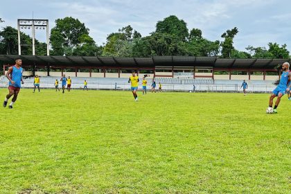 Cristal intensifica treinos visando classificação para segunda fase da Série B