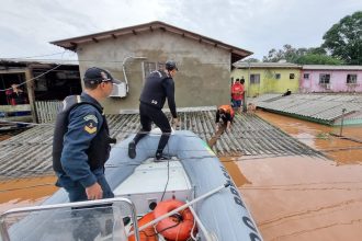 Governo do Amapá e Prefeitura de Macapá unem esforços para ajudar vítimas de enchentes no Rio Grande do Sul