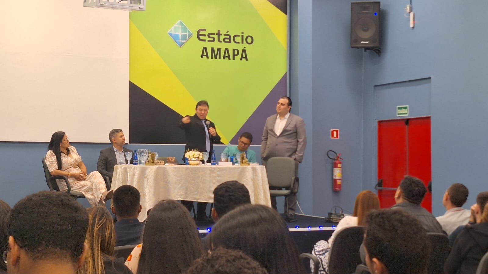 Presidente do TRE Amapá faz abertura da Semana Acadêmica Nacional de Ciências Jurídicas promovida pela Faculdade Estácio