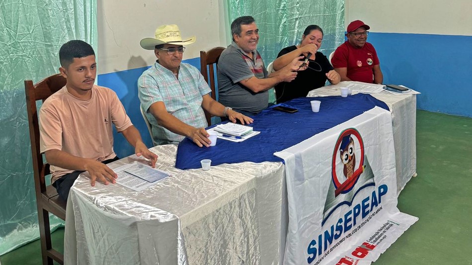 Dos três candidatos à Prefeitura de Amapá, apenas um comparece ao debate com servidores da educação