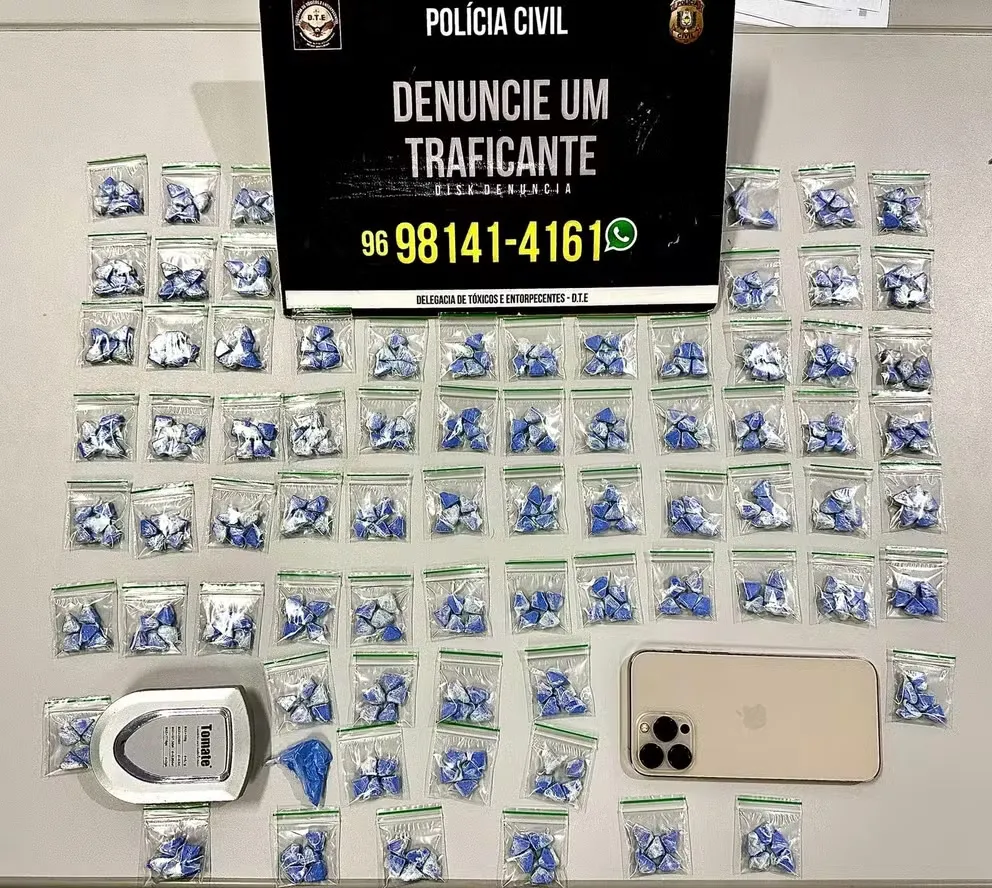 Vídeo: jovem que exibia vida de luxo nas redes sociais é presa com 300 comprimidos de droga sintética, em Macapá