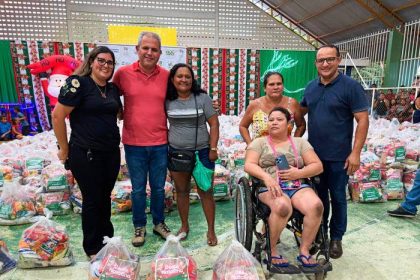 Prefeitura de Tartarugalzinho entrega quase 2 mil cestas natalinas para as famílias cadastradas