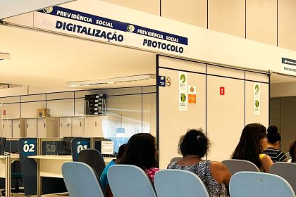 Greve dos médicos peritos do INSS chega ao fim após 235 dias; atendimento será retomado na segunda-feira