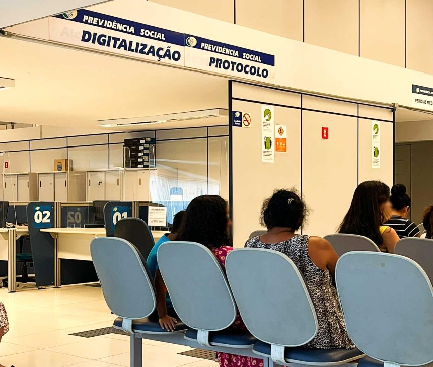 Greve dos médicos peritos do INSS chega ao fim após 235 dias; atendimento será retomado na segunda-feira