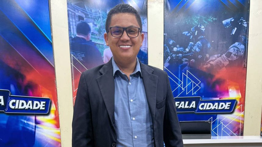 Jornalista será indenizado pelo Facebook após ter conta invadida e usada para postagens pornográficas