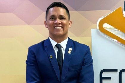 Secretário Nildo Nunes é denunciado por agredir esposa com cotovelada e soco em Macapá
