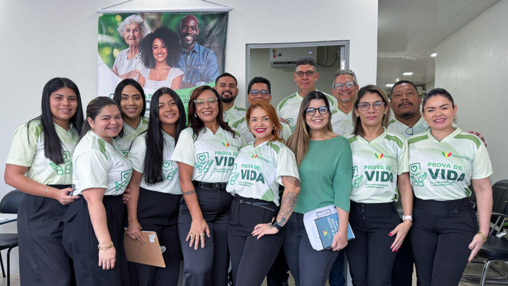 Diretora-presidente da Macapá Previdência faz balanço administrativo e financeiro do órgão 56 Diretora-presidente da Macapá Previdência faz balanço administrativo e financeiro do órgão