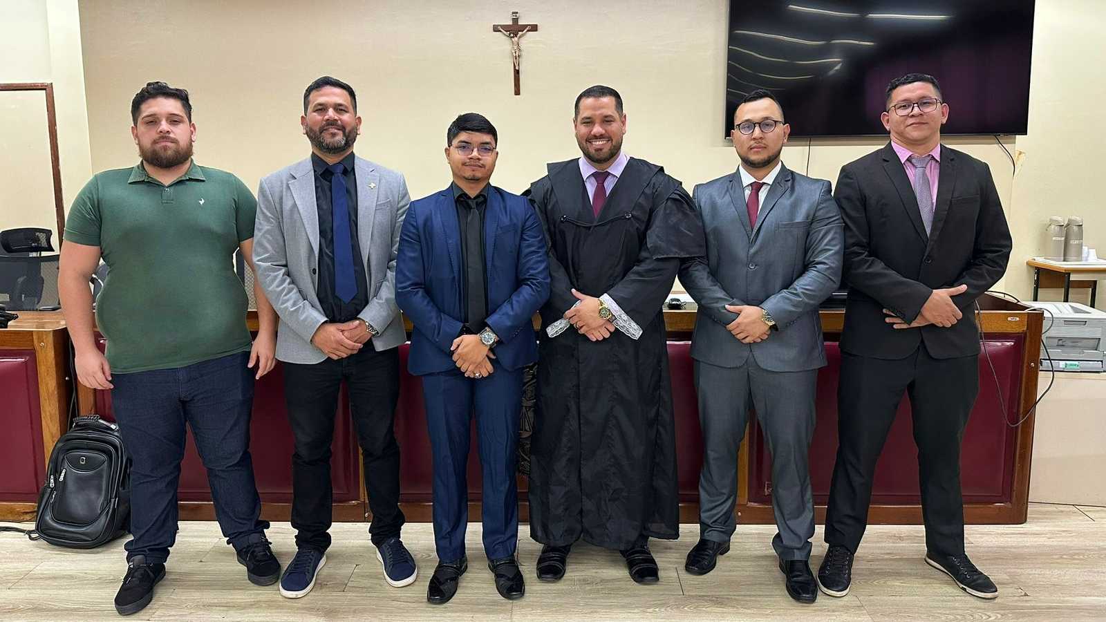 Motorista de app é absolvido por júri após atropelar e matar assaltante no bairro Zerão