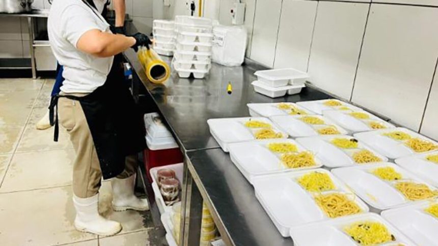 Empresa ligada a entrada de arma, drogas e celulares no Iapen lidera licitação de R$ 42 milhões para fornecer alimentação em presídio; Portal NP revela quem é o atual dono