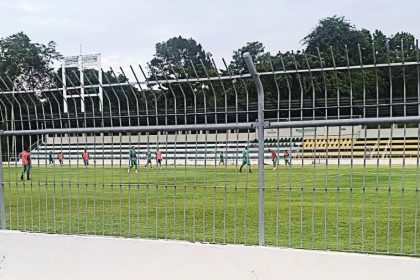 Gramado do estádio da abertura do Amapazão 2026 segue sendo usado para partidas não oficiais a dois dias do jogo