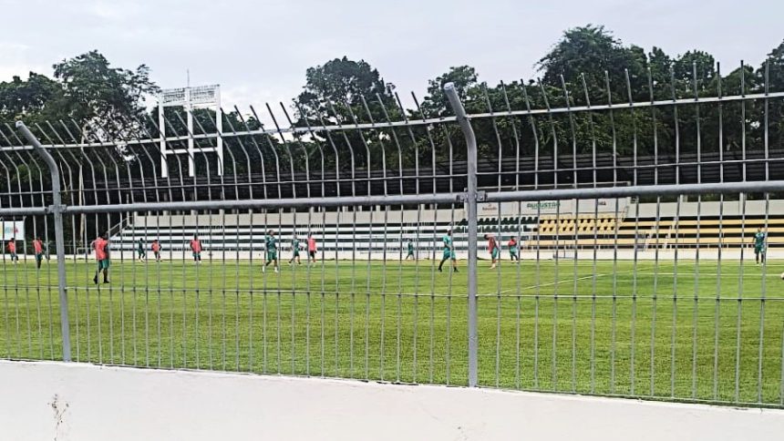 Gramado do estádio da abertura do Amapazão 2026 segue sendo usado para partidas não oficiais a dois dias do jogo