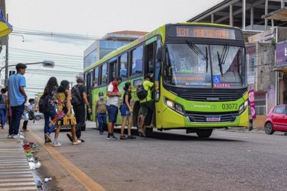Apenas 20 ônibus circulando em Macapá não atende a demanda da população; motoristas e cobradores acumulam meses de salários atrasados