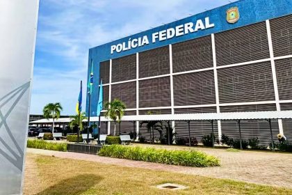 Carro apreendido pela PF vira sucata após mais de uma década esquecido em pátio de Macapá