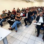 "O estágio obrigatório é a chave para a aprovação na OAB e para a vida", diz advogado durante palestra na Estácio Amapá