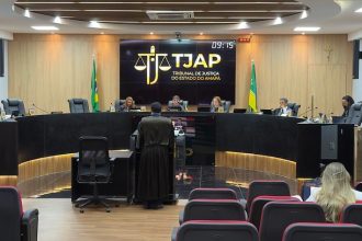 Idosos e pessoas com doença grave têm direito a andamento prioritário na Justiça; saiba como pedir