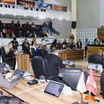 Vereadores barram arquivamento e mantém processo que pode cassar vice-prefeito Mário Neto