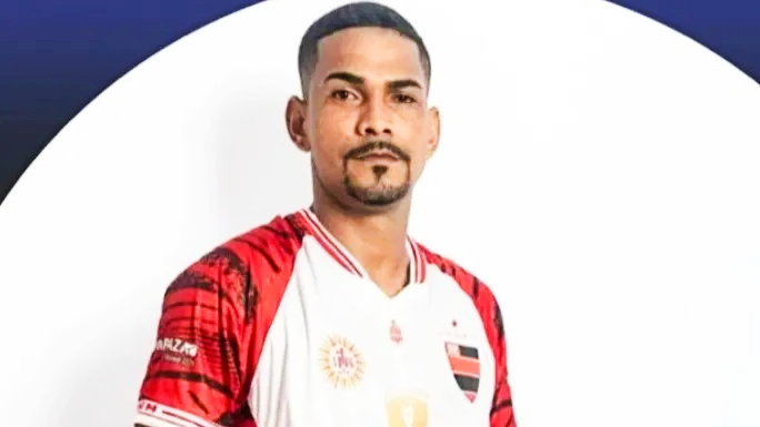 Jogador do Trem-AP é alvo de mandado de prisão após partida contra o América-RN, em Natal 53 Jogador do Trem-AP é alvo de mandado de prisão após partida contra o América-RN, em Natal