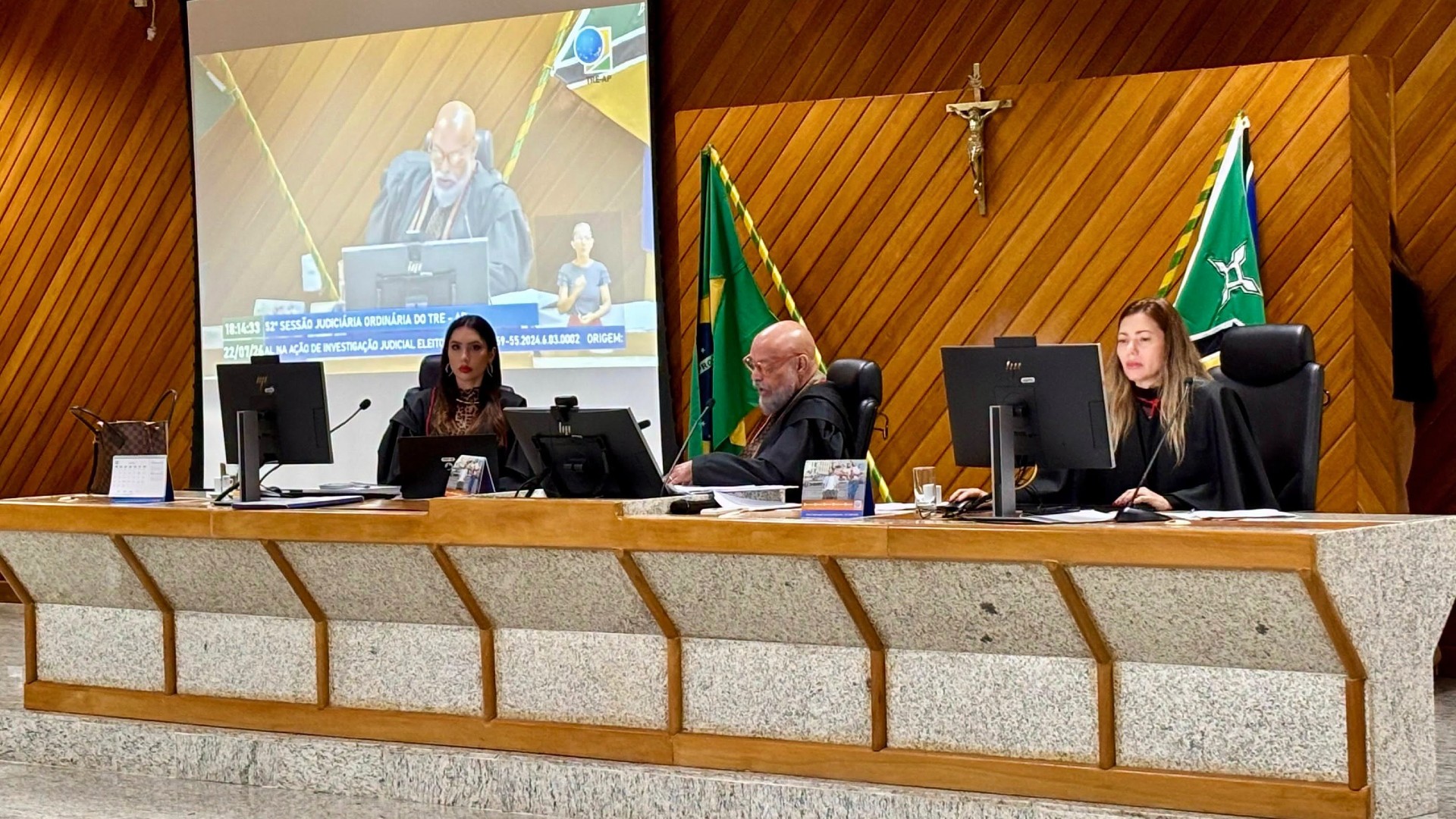 TRE-AP condena Furlan por uso da máquina pública, aplica multa e afasta inelegibilidade