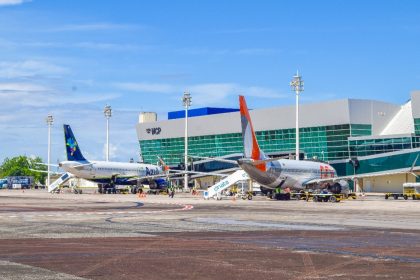 Empresa aérea indenizará casal do Amapá em quase R$ 10 mil após atraso de voo