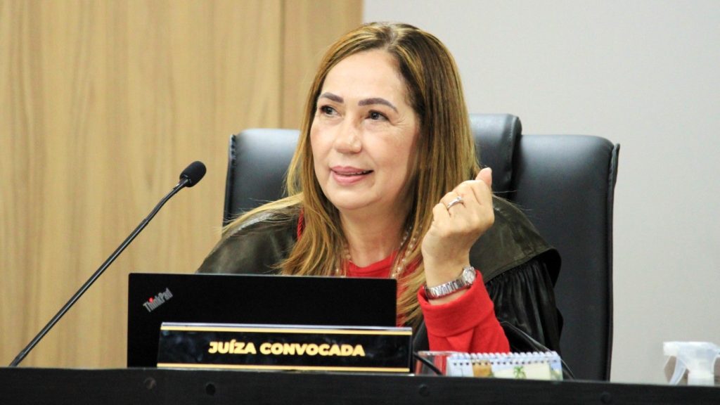 TJAP promove duas juízas pioneiras ao cargo de desembargadora e amplia presença feminina no 2º grau 55 TJAP promove duas juízas pioneiras ao cargo de desembargadora e amplia presença feminina no 2º grau