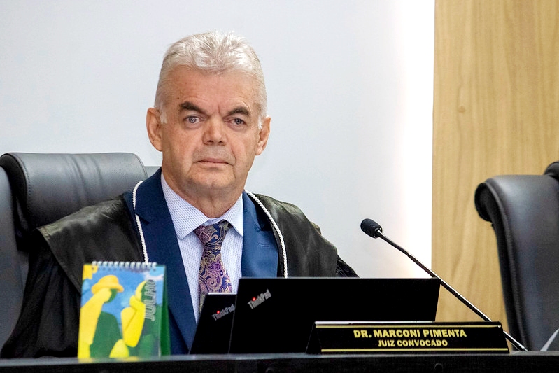 TJAP homenageia Marconi Pimenta e marca despedida do magistrado após dois anos no Pleno