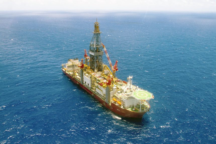 Petrobras descobre petróleo em águas profundas do Amapá