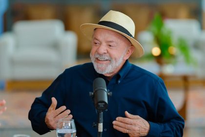Lula visita navio–sonda da Petrobras na Margem Equatorial nesta segunda-feira (17)