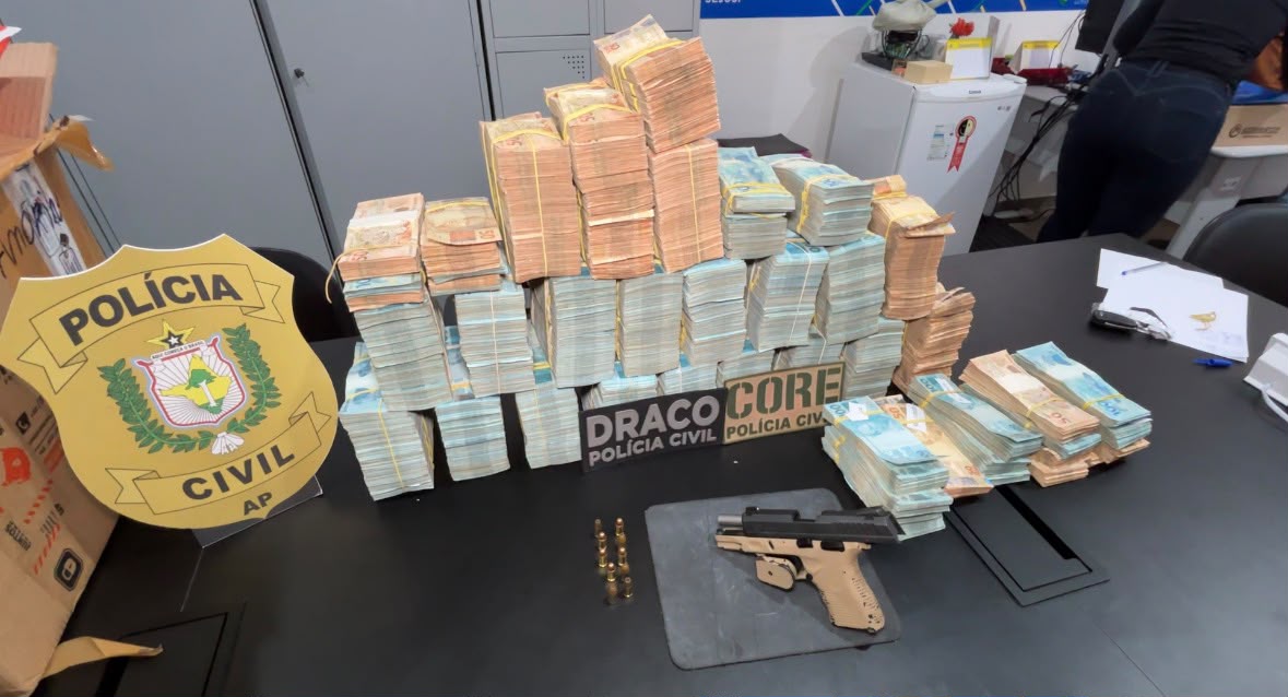 Operação "Testa de Ferro" bloqueia quase R$ 5 milhões e prende dois homens por lavagem de dinheiro em Macapá 55 Operação "Testa de Ferro" bloqueia quase R$ 5 milhões e prende dois homens por lavagem de dinheiro em Macapá